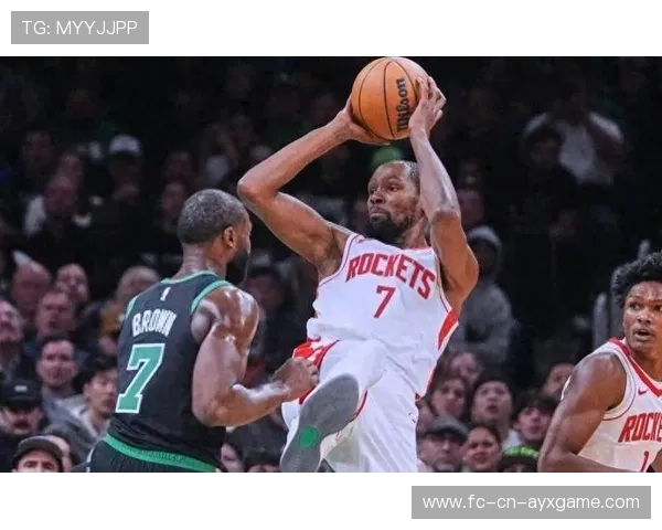 NBA巨星精彩瞬间：突破欧洲步，晃飞双人防守的巅峰演绎